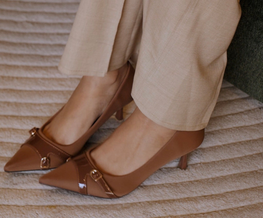 Rue - Brown
